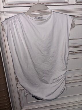 Abercrombie & Fitch Women's White Modal Blend Tank ( A&F Modal Collection )